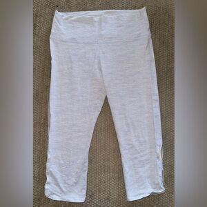 Aerie Chill Play Move cropped legging